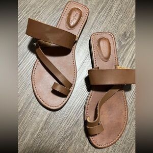 wonderly sandals